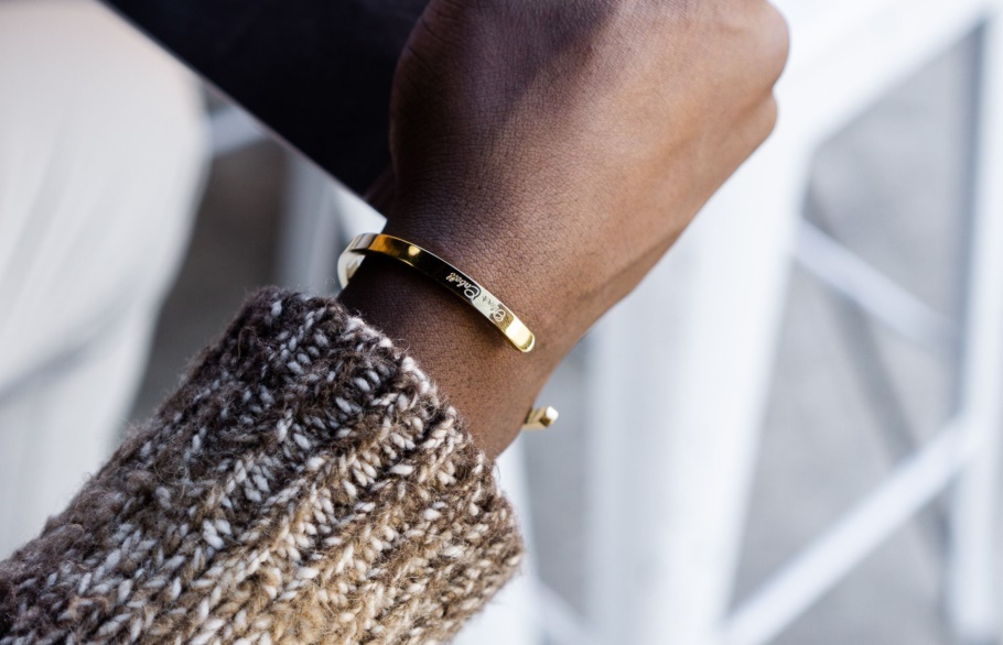 Alan Manchet Goud Trendy Oliver Cabell