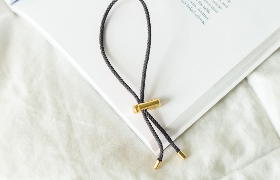 Oliver Cabell Cameron Cord Armband Houtskool