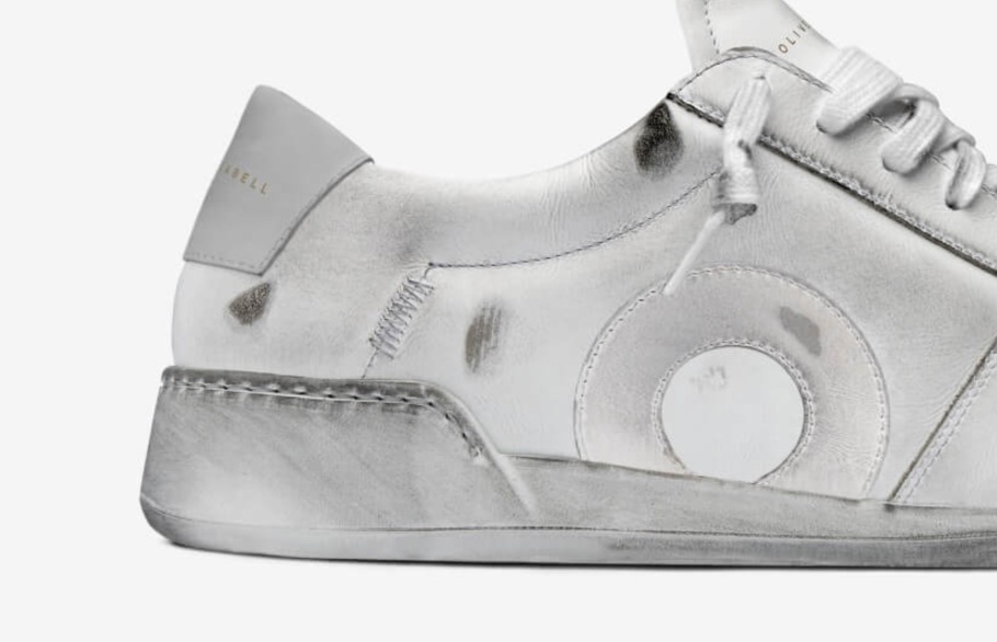 Oliver Cabell Court Witte Muur