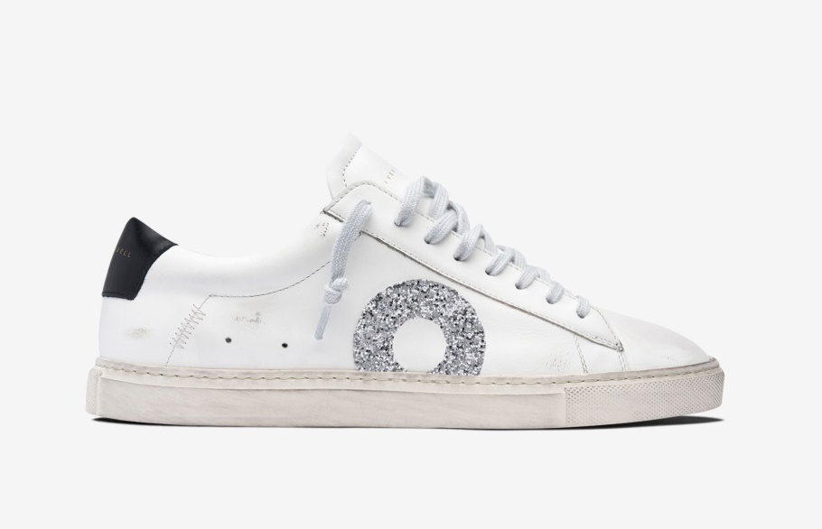 Oliver Cabell Low1 Essentieel