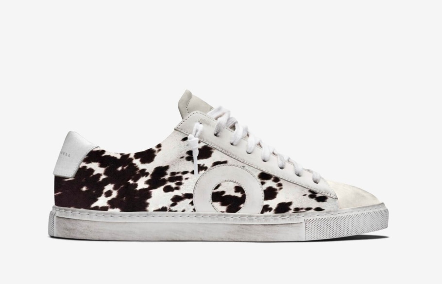 Oliver Cabell Low1 Parijs