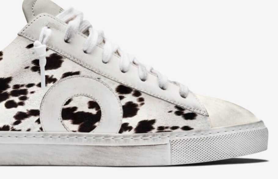 Oliver Cabell Low1 Parijs