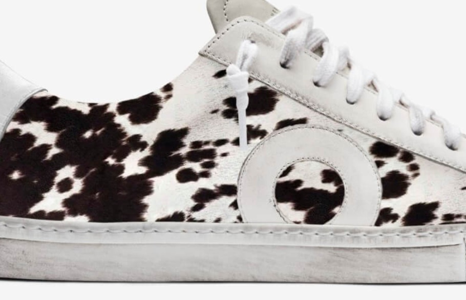 Oliver Cabell Low1 Parijs