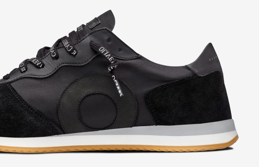 Runner Black Ghost Oliver Kabel